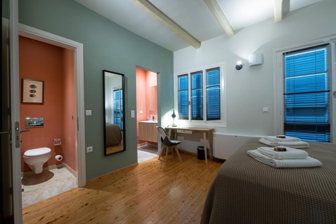 Tinas Home - Kalamata Mediterranean Villas ภายนอก รูปภาพ