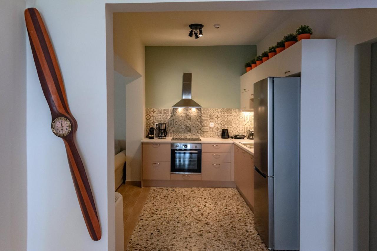 Tinas Home - Kalamata Mediterranean Villas ภายนอก รูปภาพ