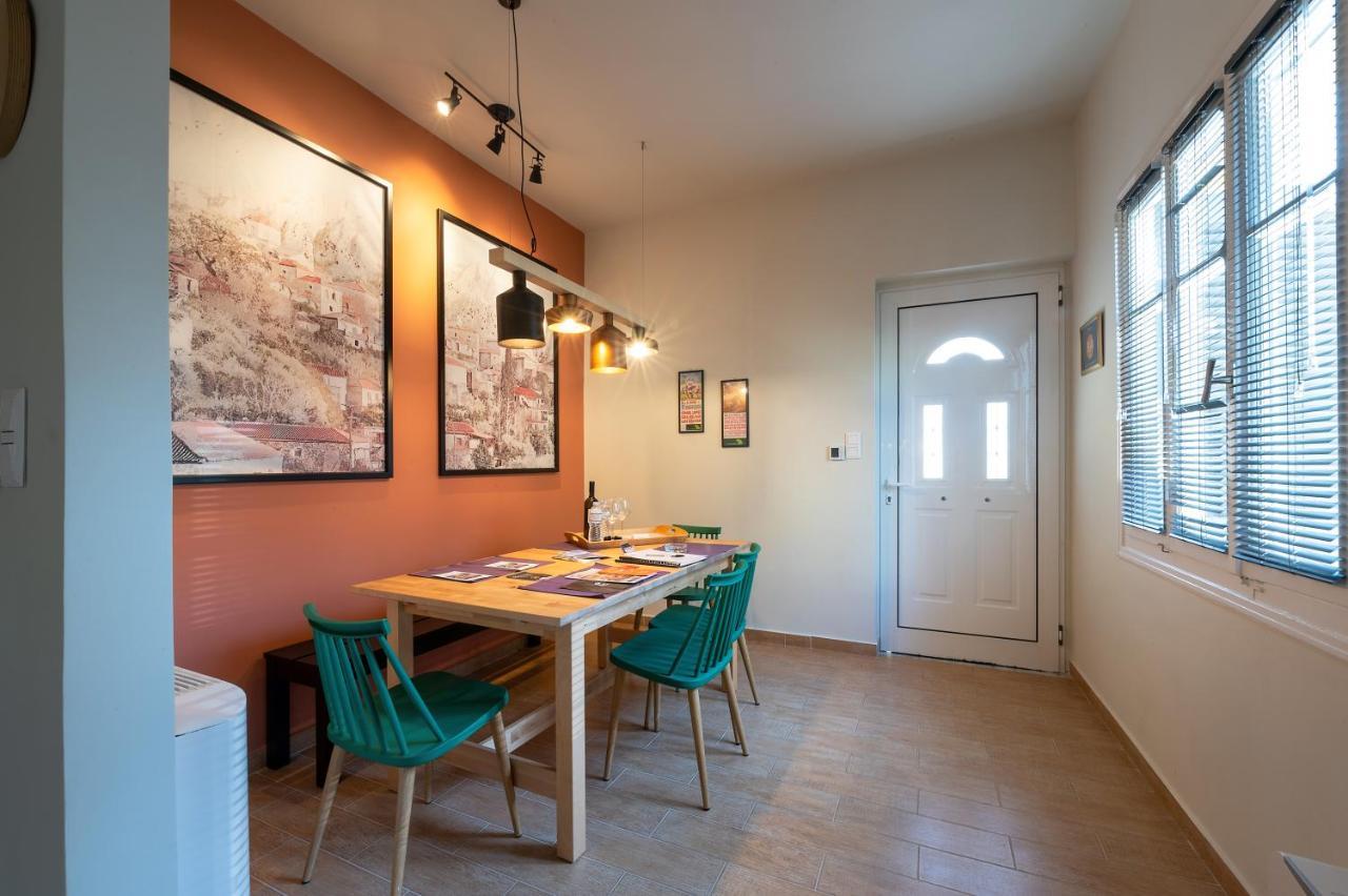 Tinas Home - Kalamata Mediterranean Villas ภายนอก รูปภาพ